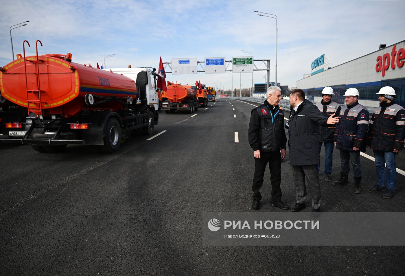 Открытие движения по новому путепроводу на Ленинградском шоссе 