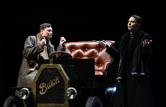 Спектакль "Идеальный муж" в театре "Школа драматического искусства"