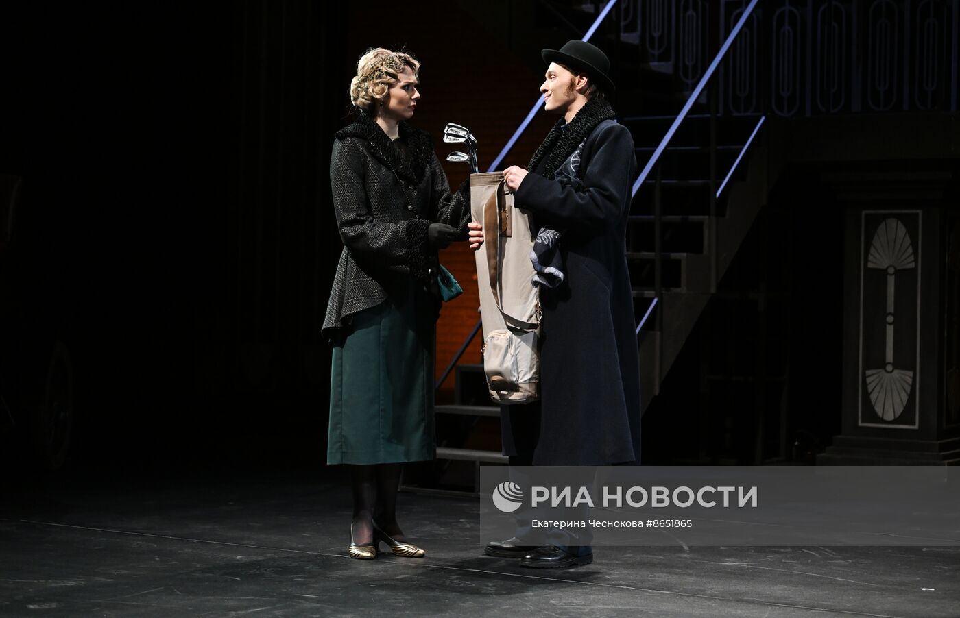 Спектакль "Идеальный муж" в театре "Школа драматического искусства"
