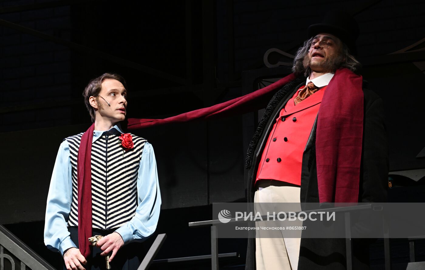 Спектакль "Идеальный муж" в театре "Школа драматического искусства"