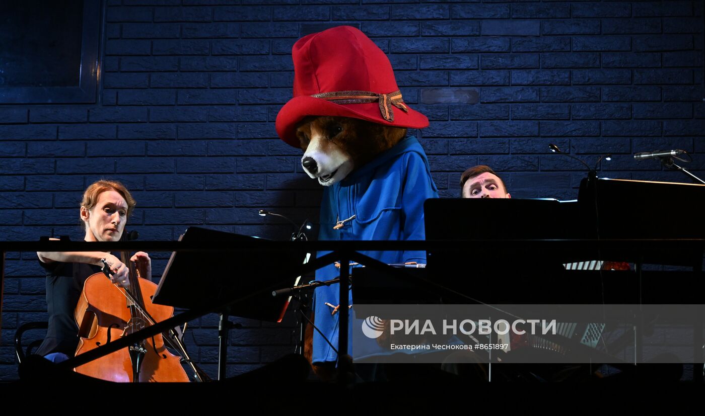 Спектакль "Идеальный муж" в театре "Школа драматического искусства"