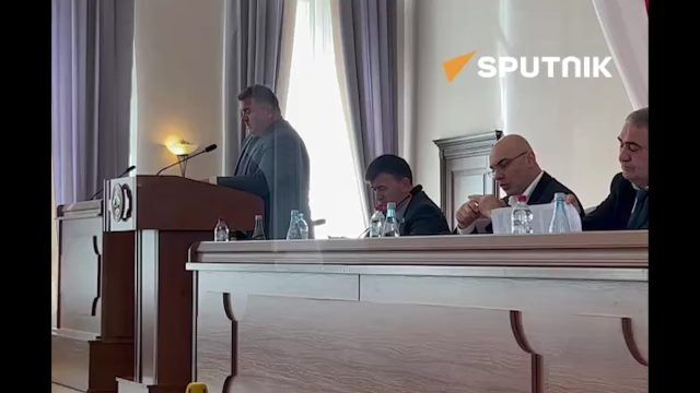 Парламентарии Южной Осетии направят обращение в Совет Федерации в связи лишением гражданства южноосетинских депутатов