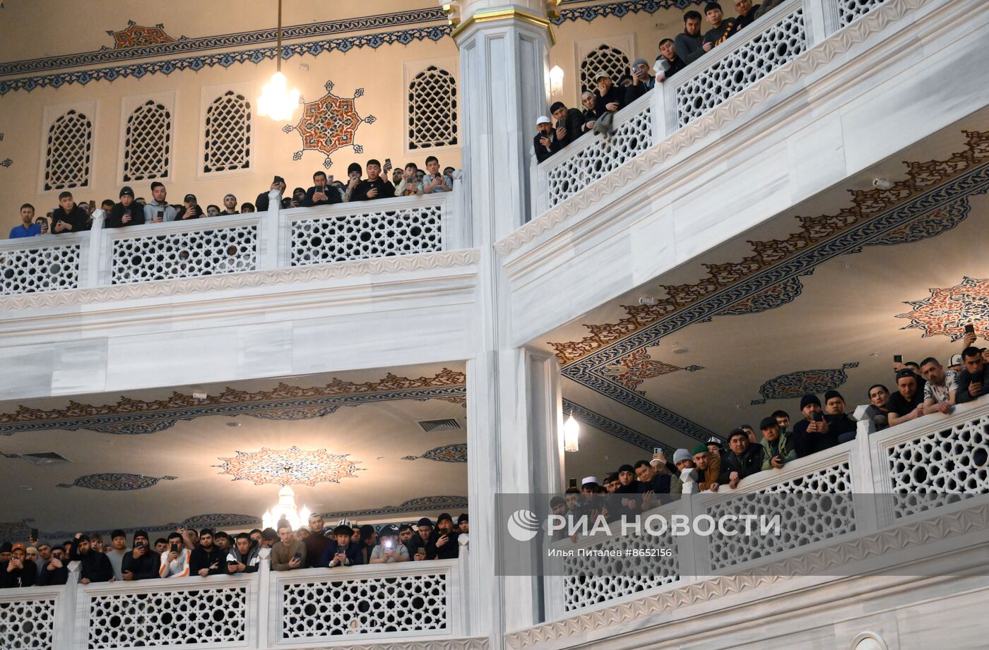 Награждение Ислама Халилова в Московской Соборной мечети