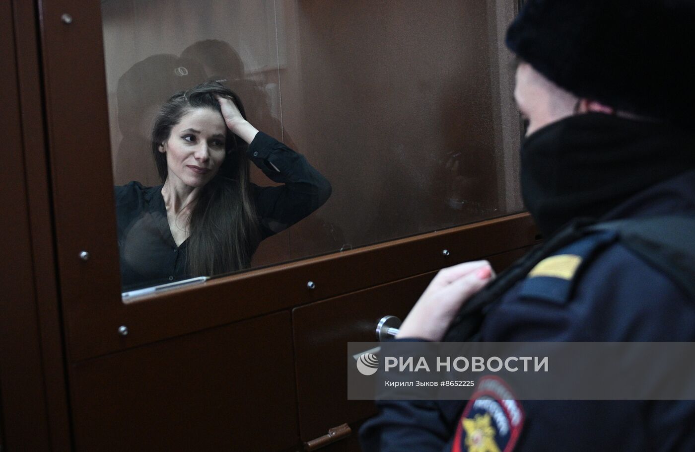 Суд арестовал журналистку Фаворскую по делу об экстремизме