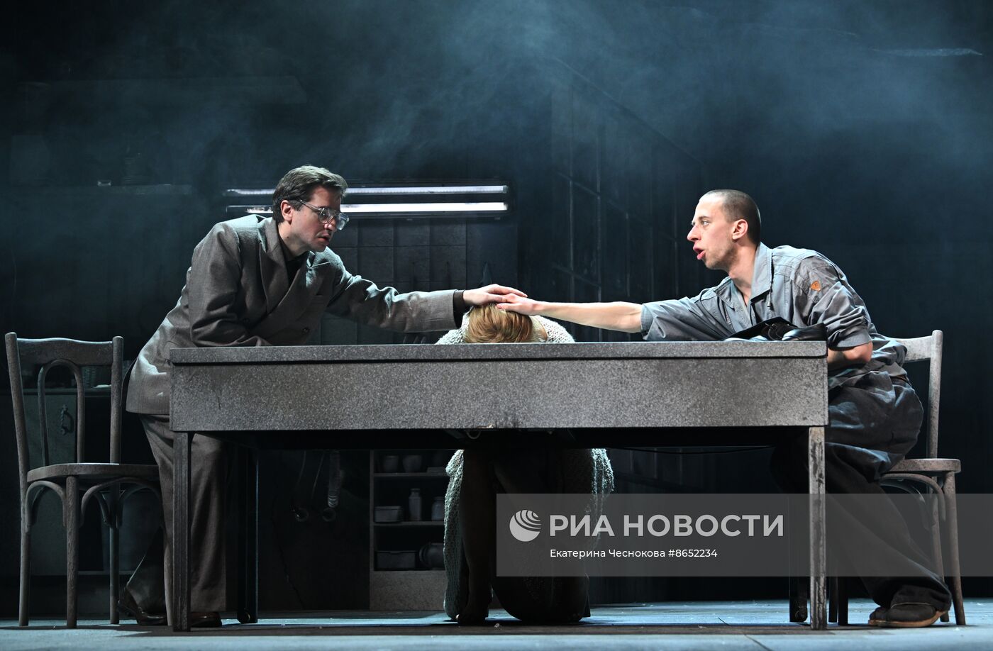 Спектакль "Это моя жизнь" в театре "Современник"