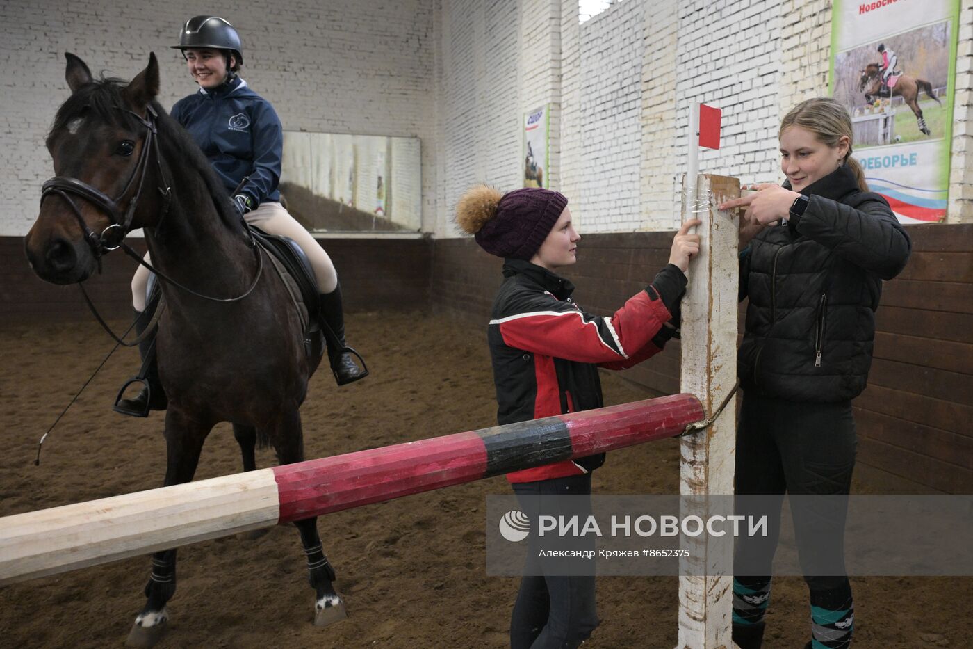 Школа олимпийского резерва по конному спорту в Новосибирске