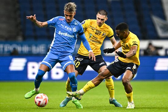 Футбол. РПЛ. Матч "Динамо" - "Ростов"