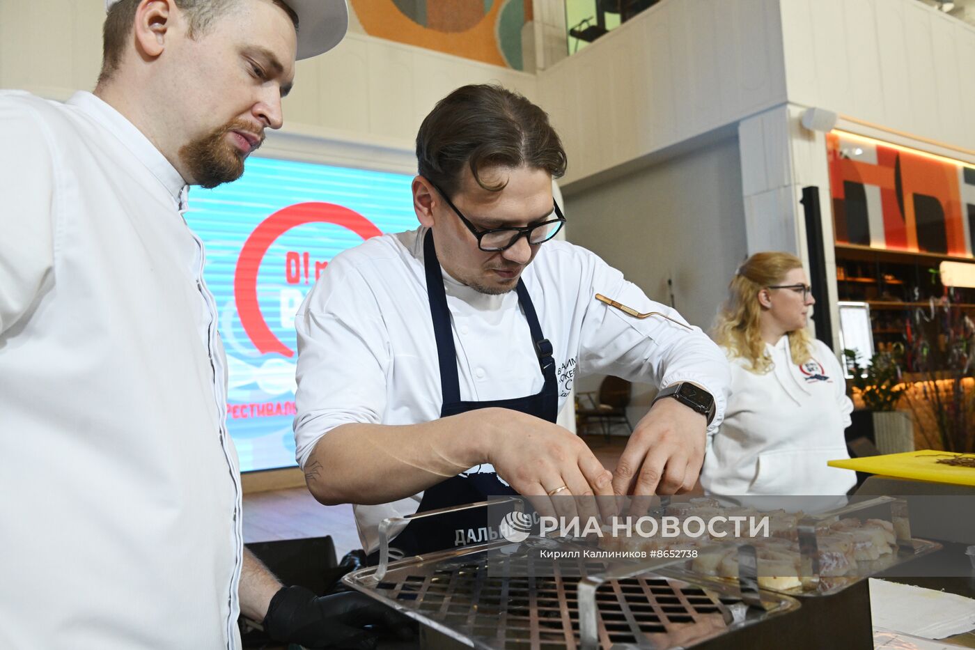 Выставка "Россия". Презентация фестиваля минтая "О! Мега вкус!"