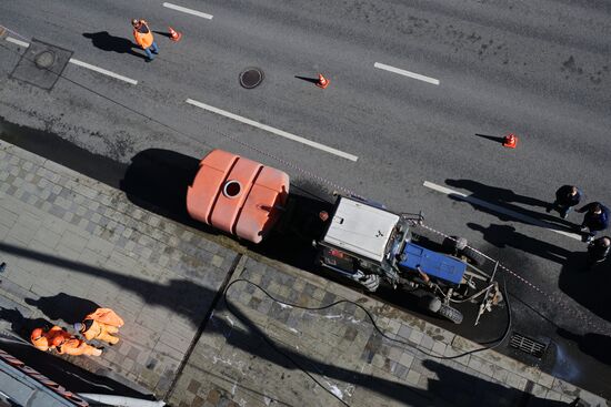 Промывка фасадов жилых домов после зимы 