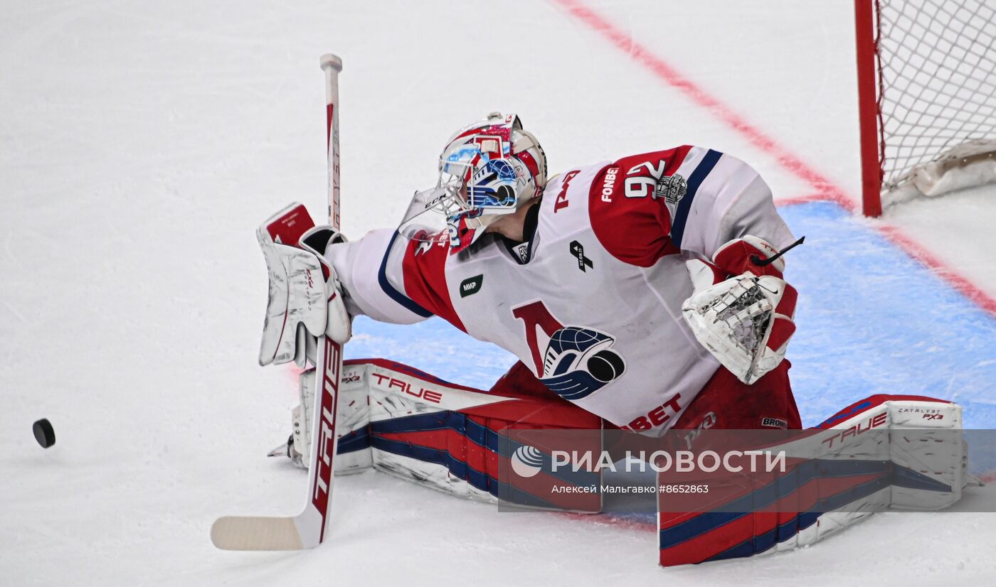 Хоккей. КХЛ. Матч "Авангард" - "Локомотив"