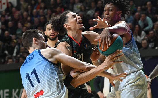 Баскетбол. Единая лига ВТБ. Матч "УНИКС" - "ПАРМА" 