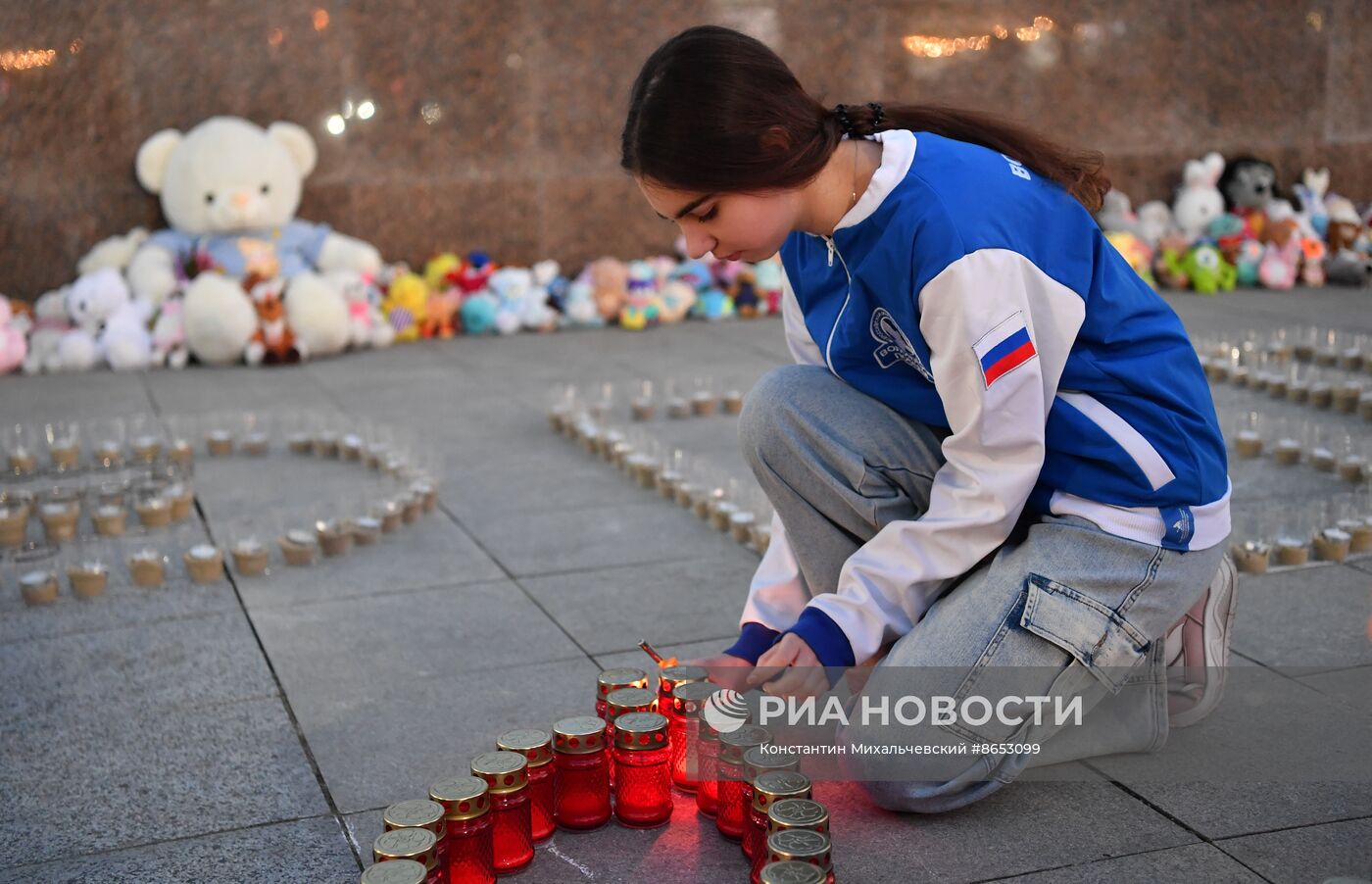 Акция в память о погибших в "Крокус Сити Холле" 