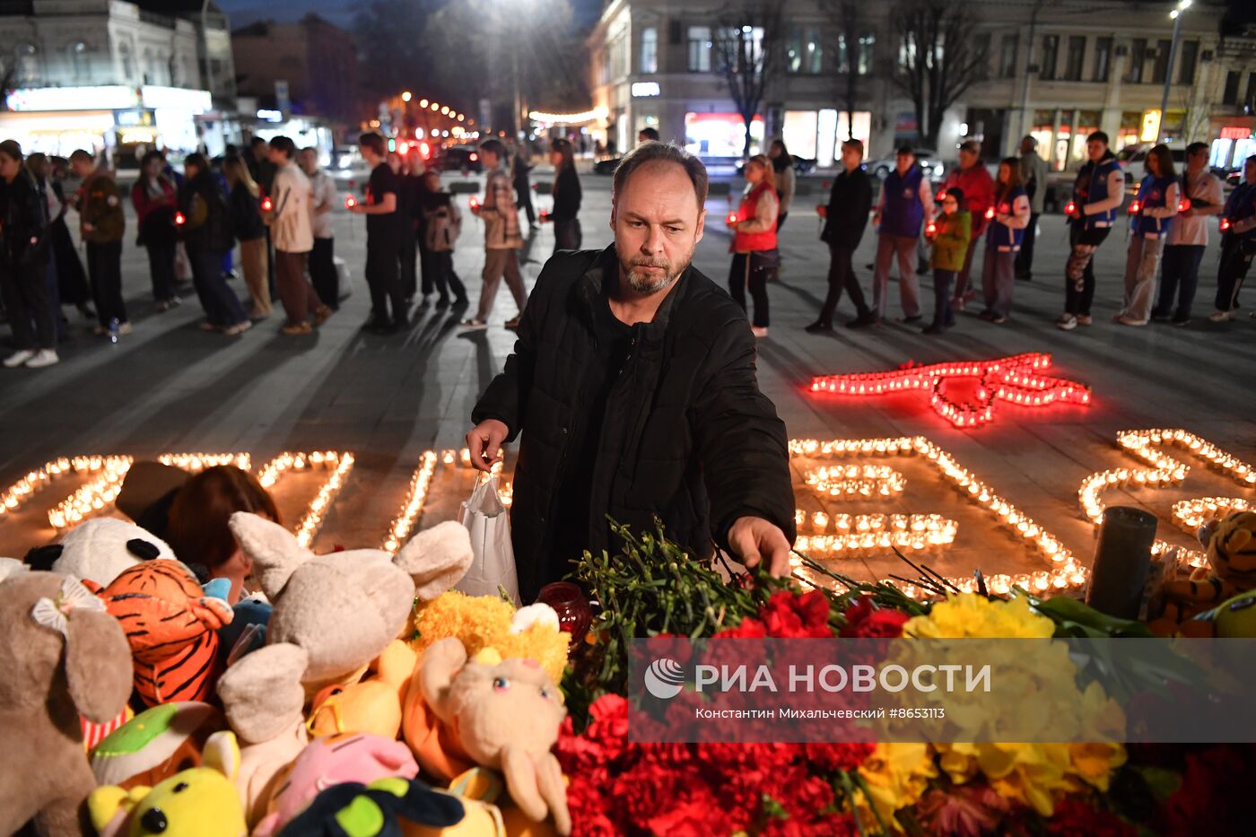 Акция в память о погибших в "Крокус Сити Холле"
