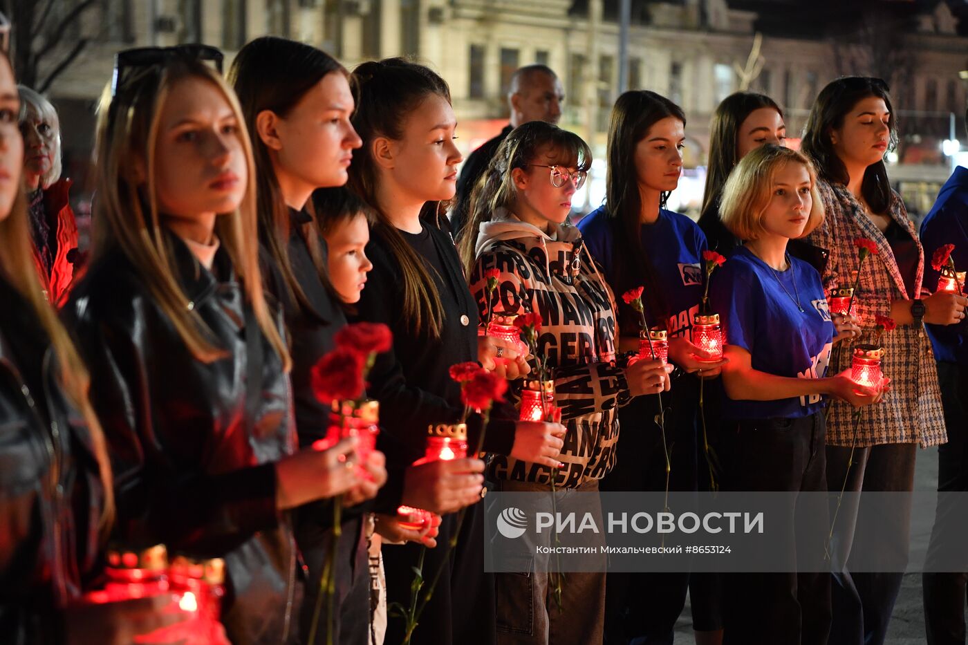 Акция в память о погибших в "Крокус Сити Холле" 