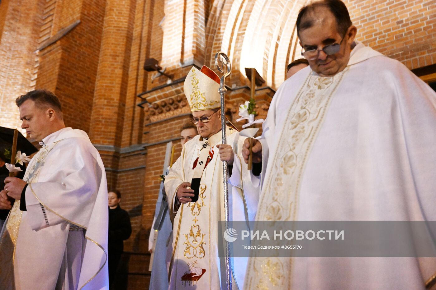 Празднование католической Пасхи 