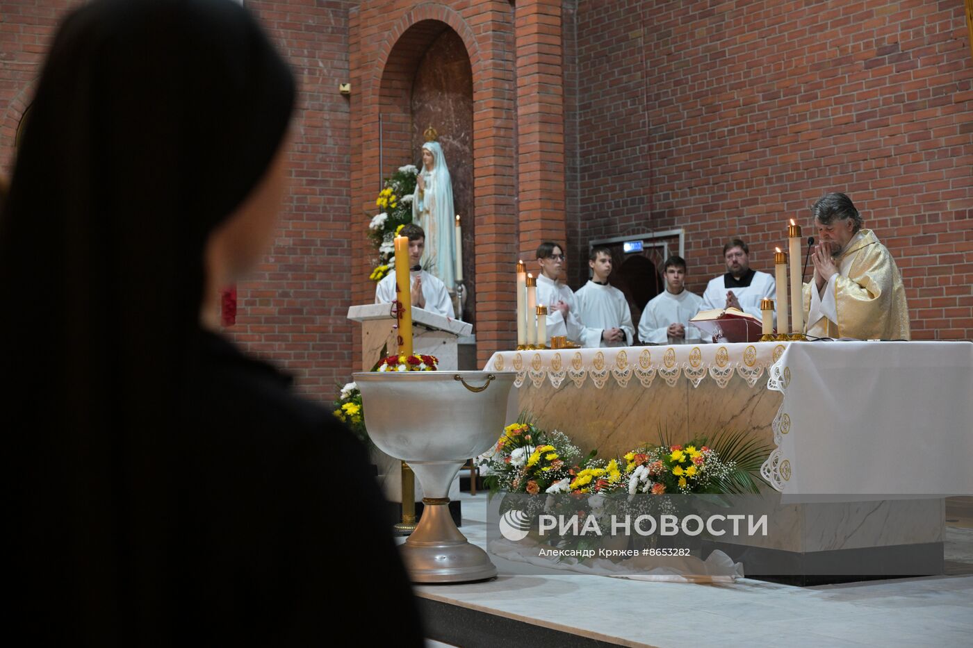 Празднование католической Пасхи 