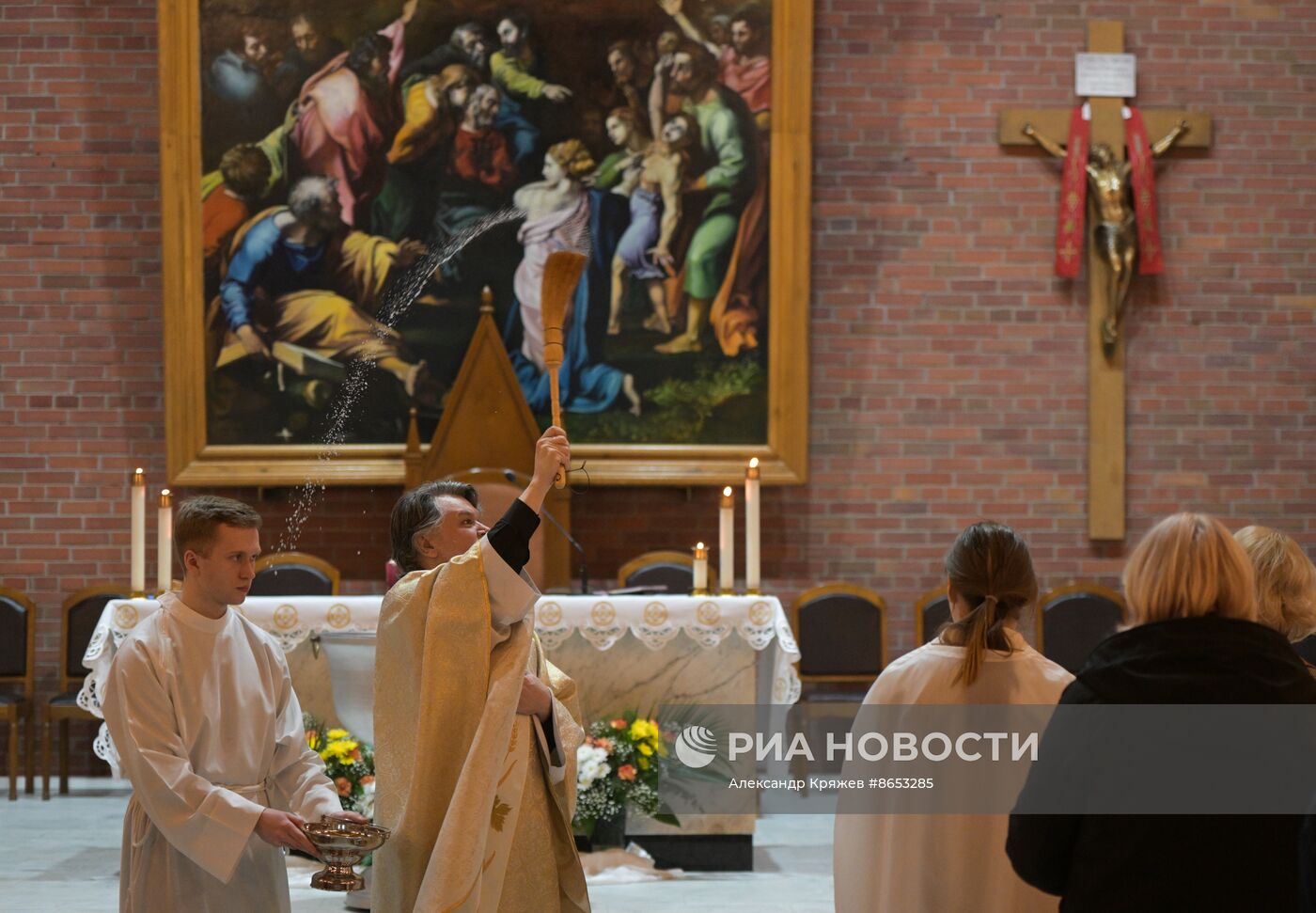 Празднование католической Пасхи 