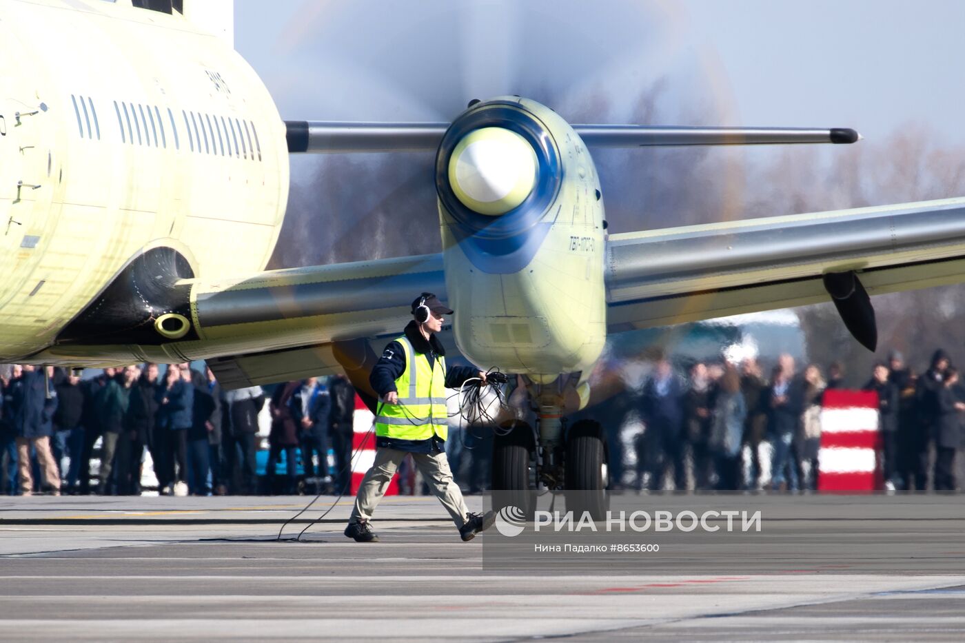 ОАК возобновила программу летных испытаний самолета Ил-114-300