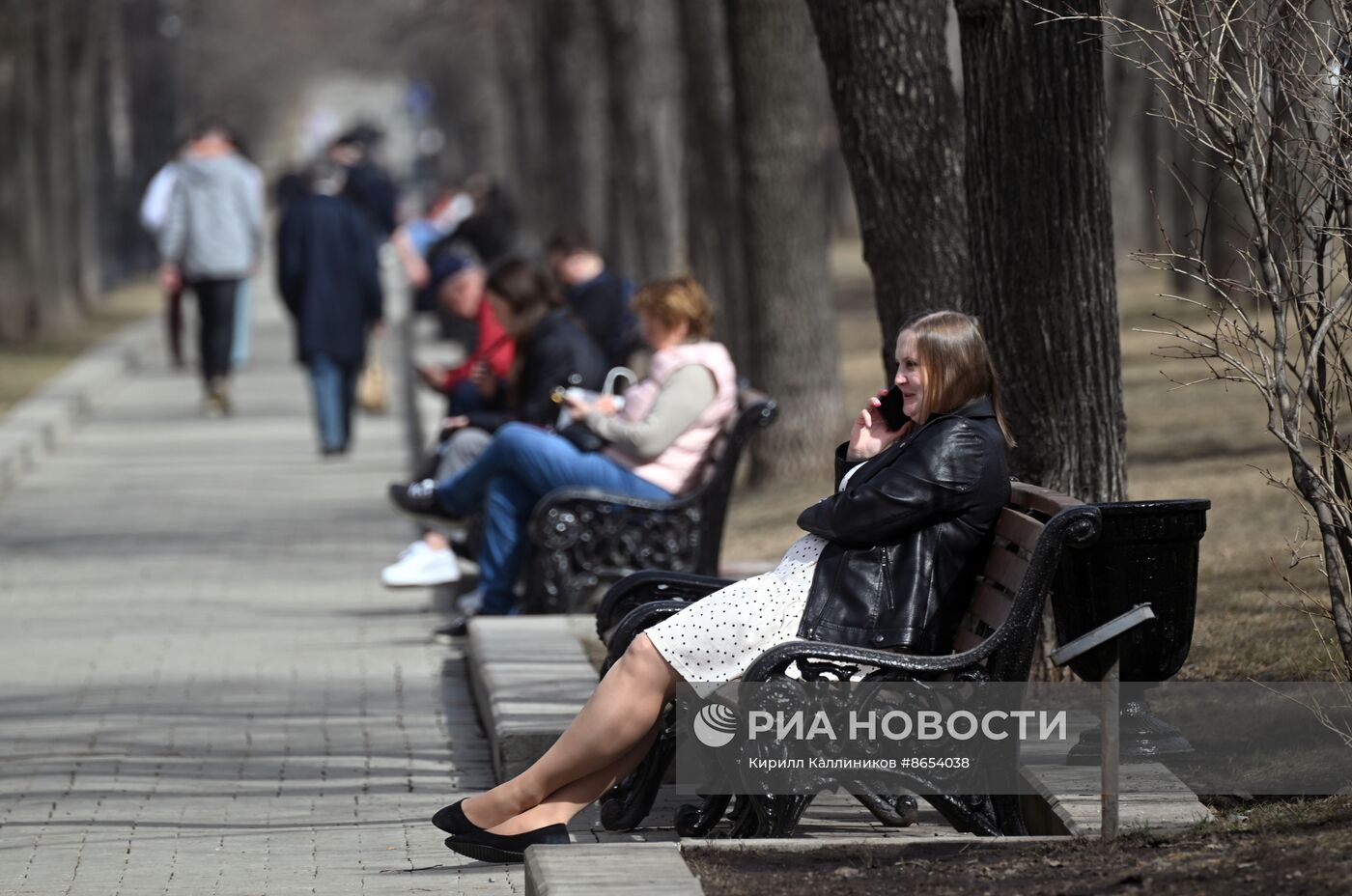 Теплая погода в Москве