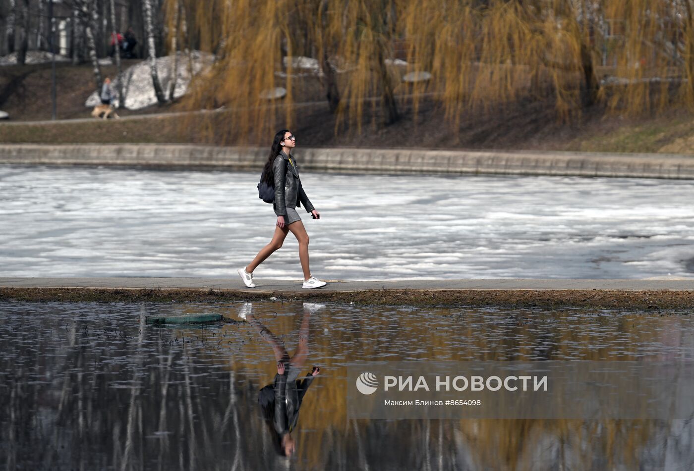 Теплая погода в Москве