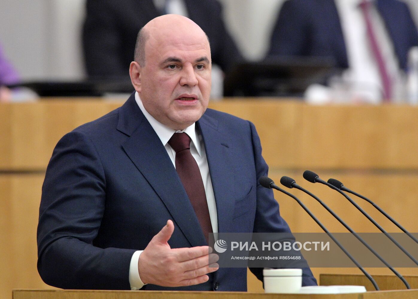 Премьер-министр Михаил Мишустин выступил с отчетом в Госдуме