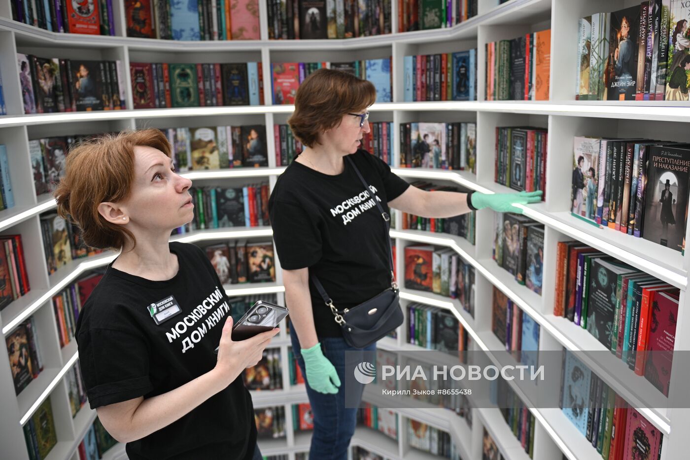 Международная ярмарка интеллектуальной литературы "non/fictioN весна"