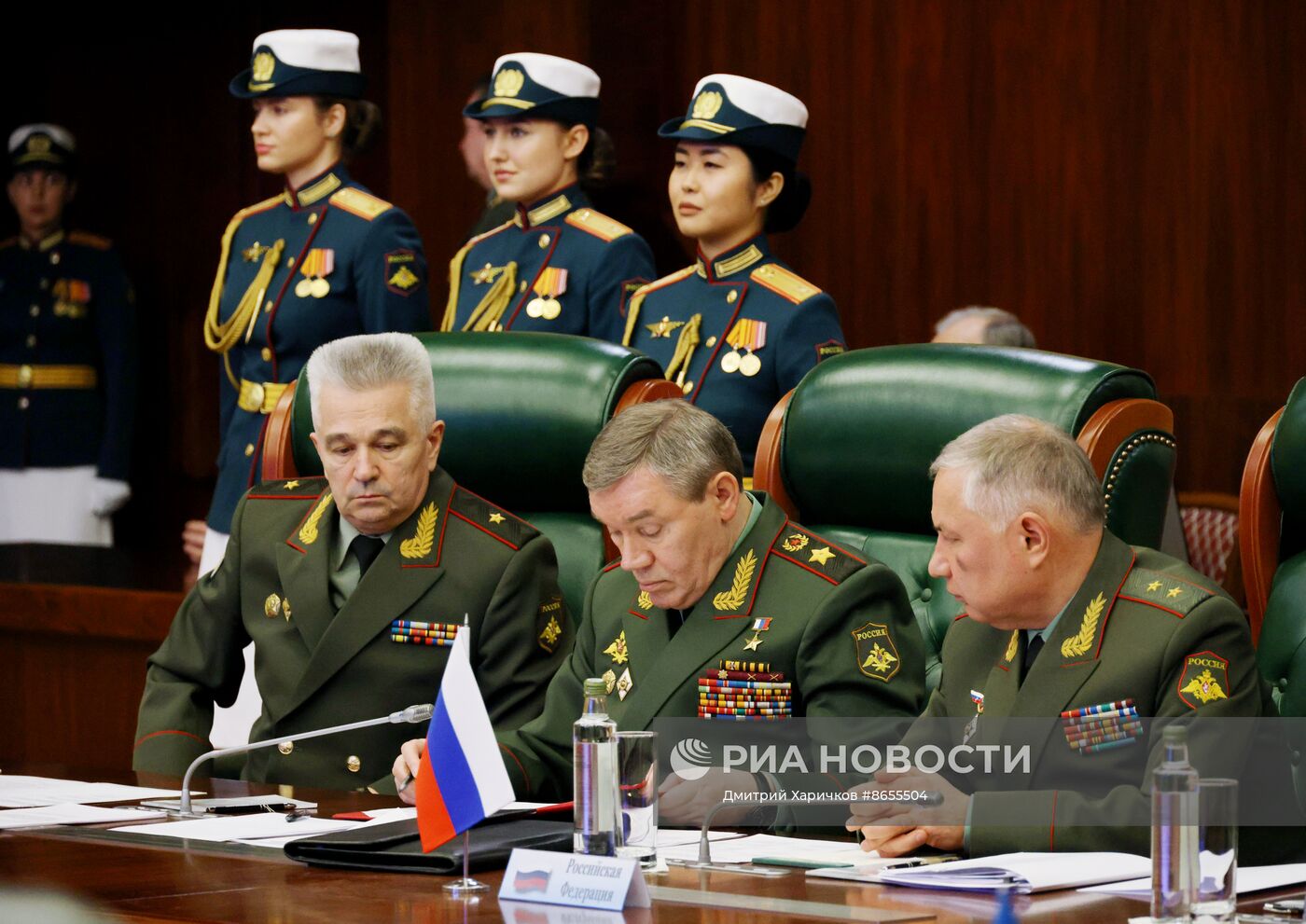 Заседание Комитета начальников штабов ВС государств-участников СНГ в Москве