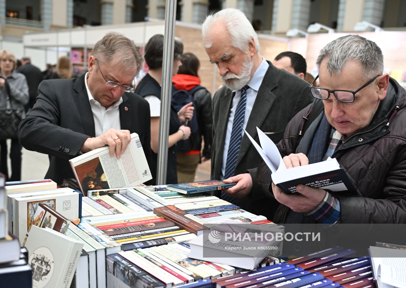 Международная ярмарка интеллектуальной литературы "non/fictioN весна"