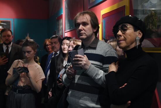 Выставка "Коллажи Альфреда Шнитке"