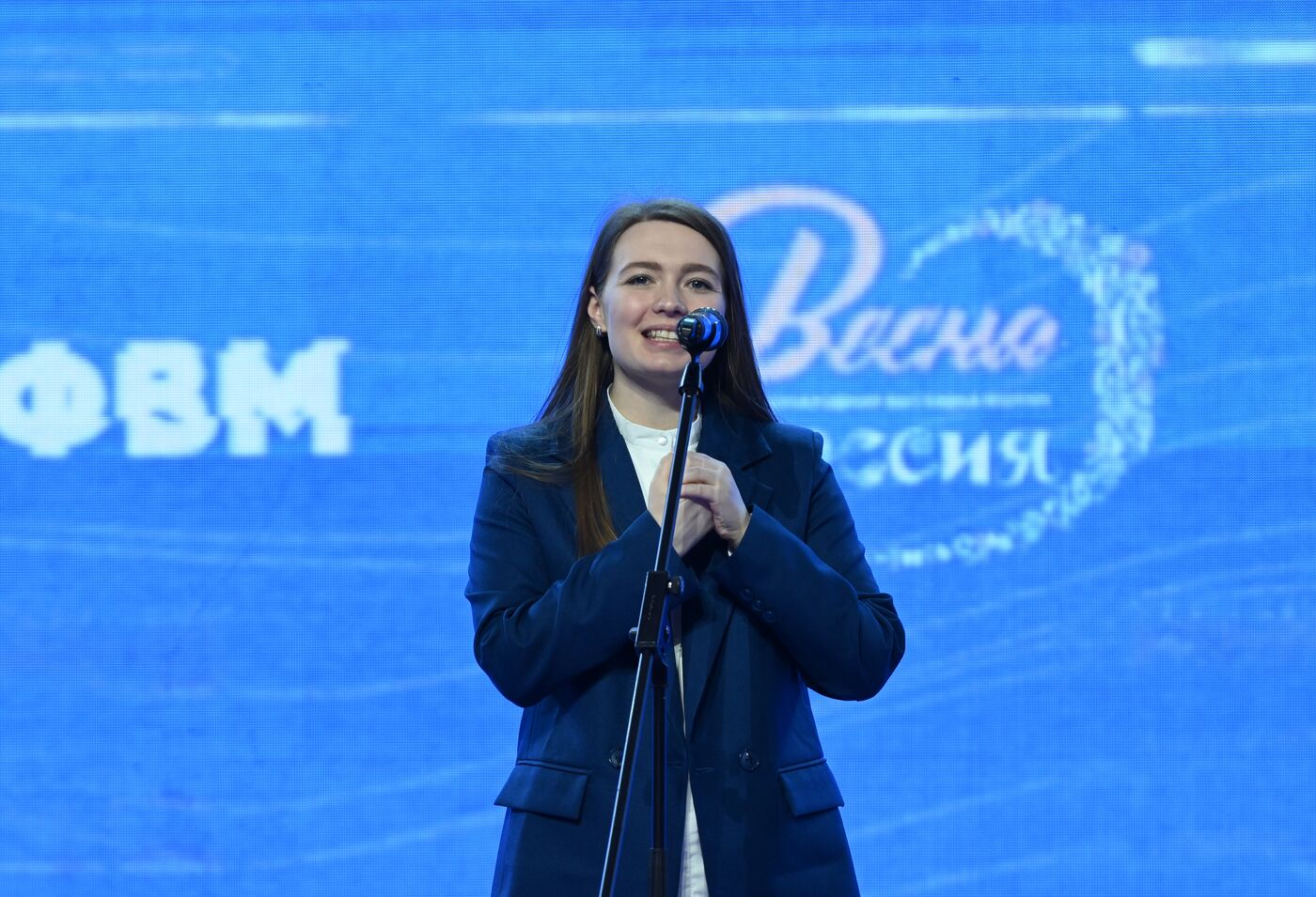 Выставка "Россия". Установочная сессия Всероссийского форума волонтеров-медиков. Торжественное открытие Всероссийского форума волонтеров-медиков