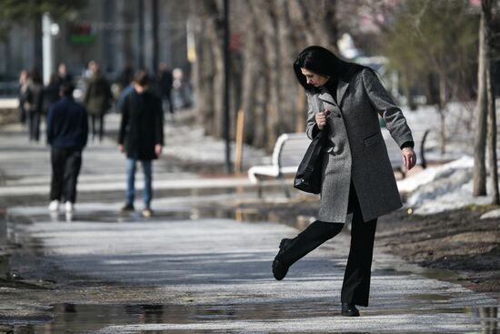 Теплая весенняя погода в Новосибирске