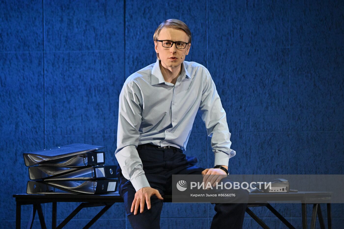 Выставка "Россия". Показ спектакля "У паровоза есть душа" в рамках проекта "Голоса страны"