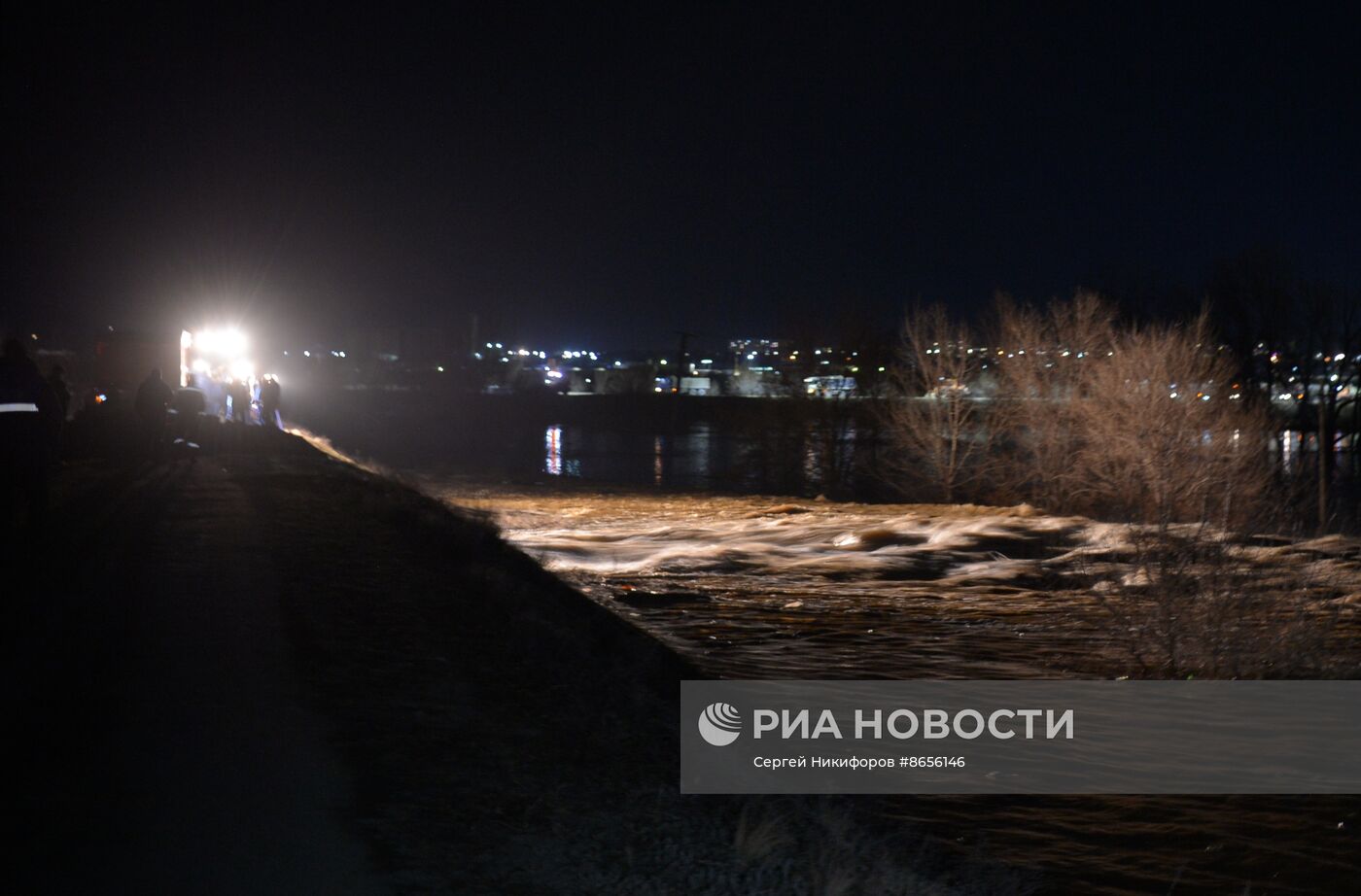 Прорыв дамбы в Орске