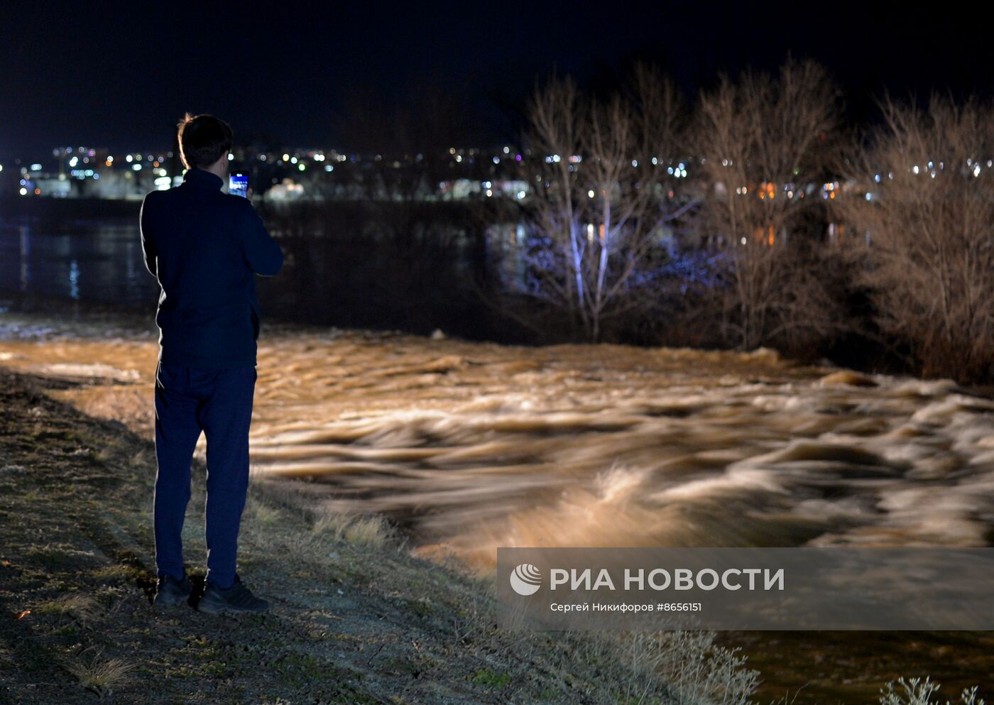 Прорыв дамбы в Орске