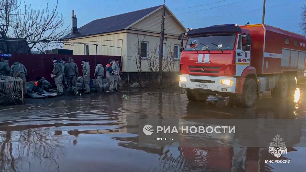 Прорыв дамбы в Орске