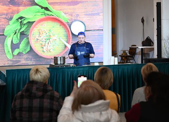 Выставка "Россия". Фестиваль супа "Ешь первое"