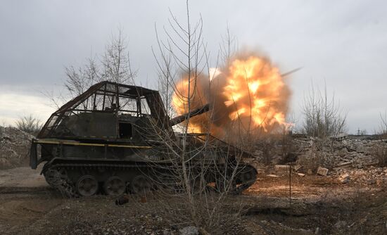 Боевая работа САУ "Акация" Южной группировки войск