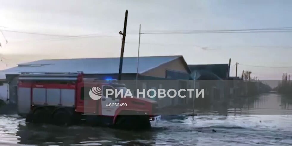 Прорыв дамбы в Орске