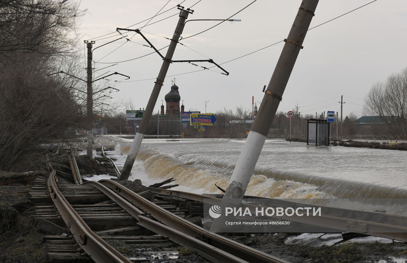 Последствия прорыва дамбы в Орске