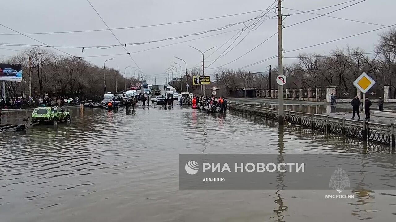 Обстановка в Орске после прорыва дамбы