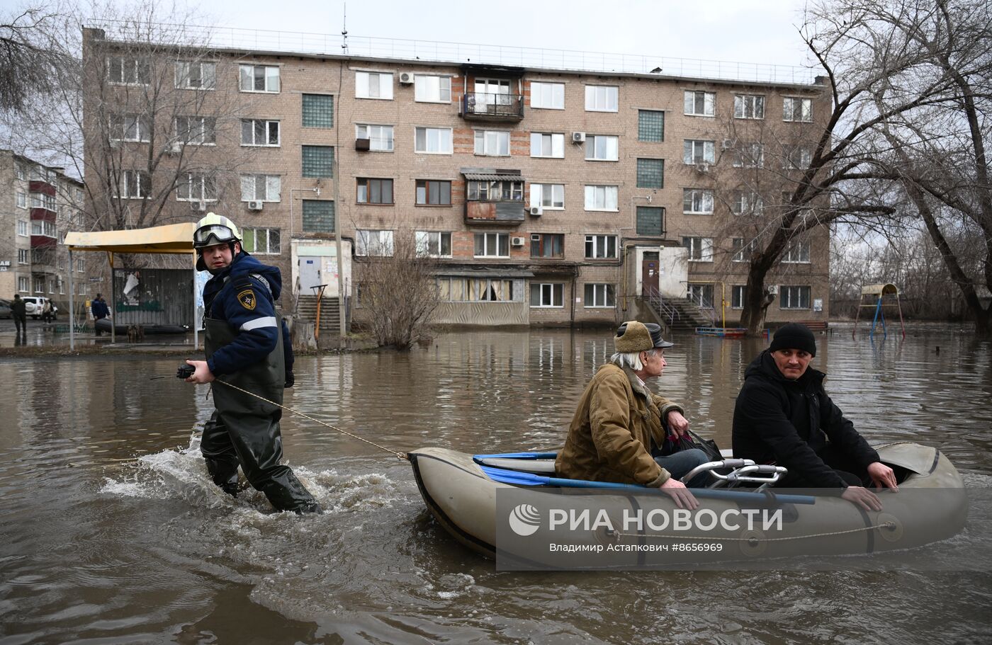 Обстановка в Орске после прорыва дамбы