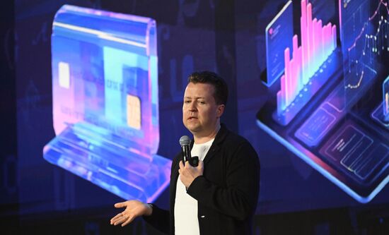 Выставка "Россия". День Рунета