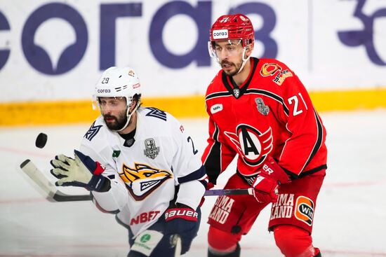 Хоккей. КХЛ. Матч "Автомобилист" - "Металлург Мг"