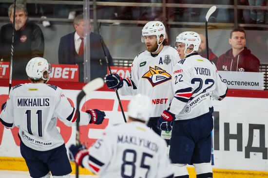 Хоккей. КХЛ. Матч "Автомобилист" - "Металлург Мг"