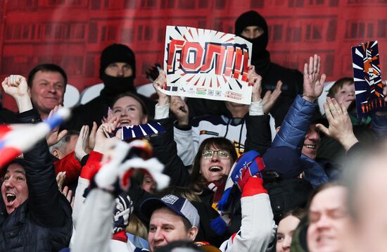 Хоккей. КХЛ. Матч "Автомобилист" - "Металлург Мг"