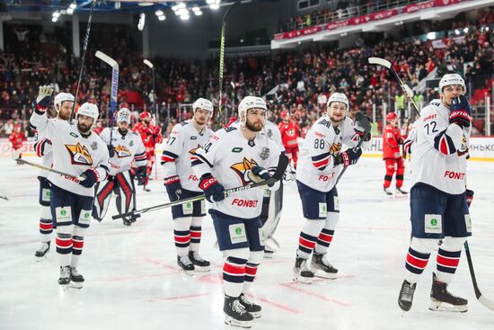 Хоккей. КХЛ. Матч "Автомобилист" - "Металлург Мг"