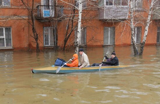 Обстановка в Орске после прорыва дамбы