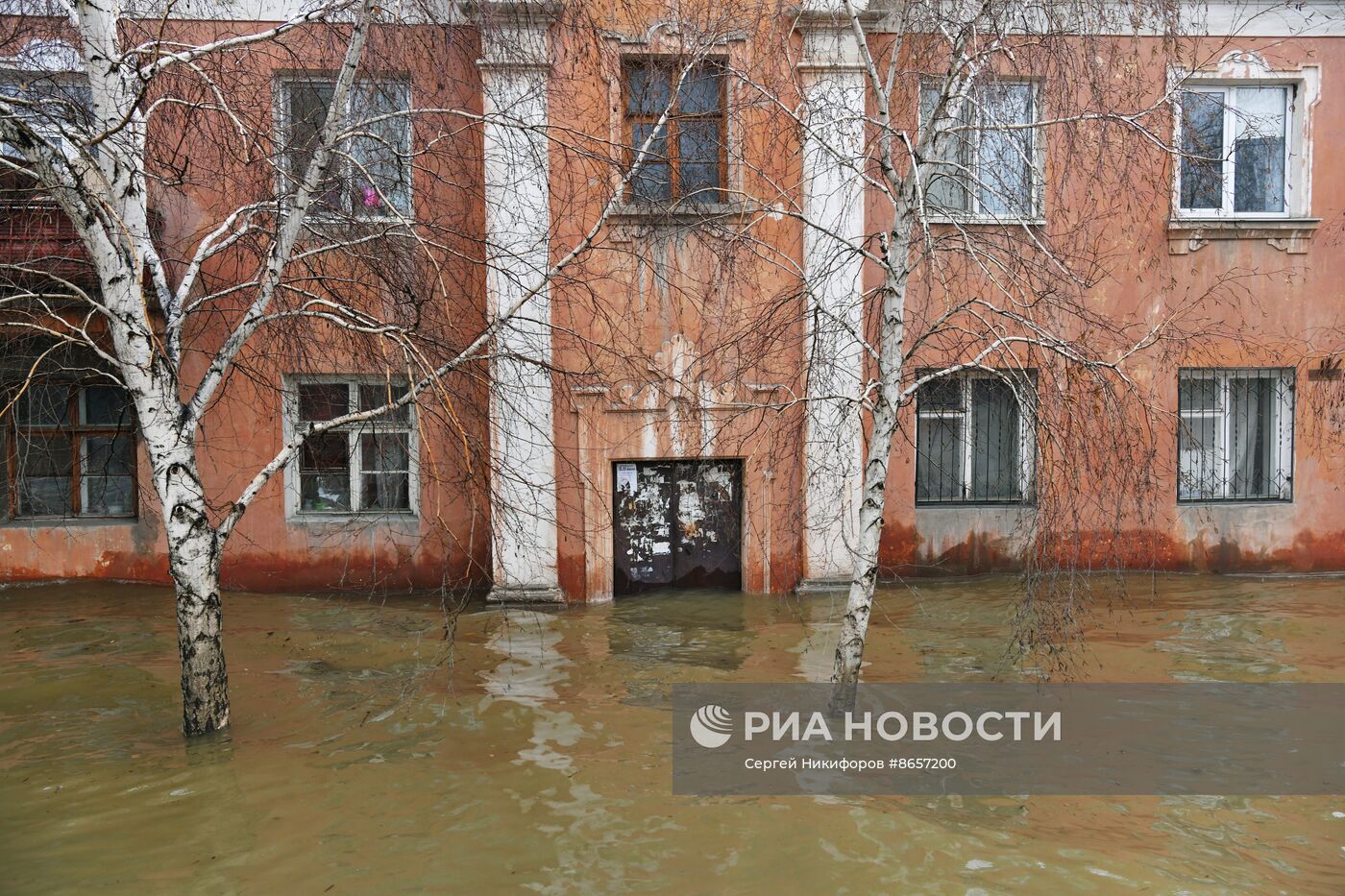 Обстановка в Орске после прорыва дамбы