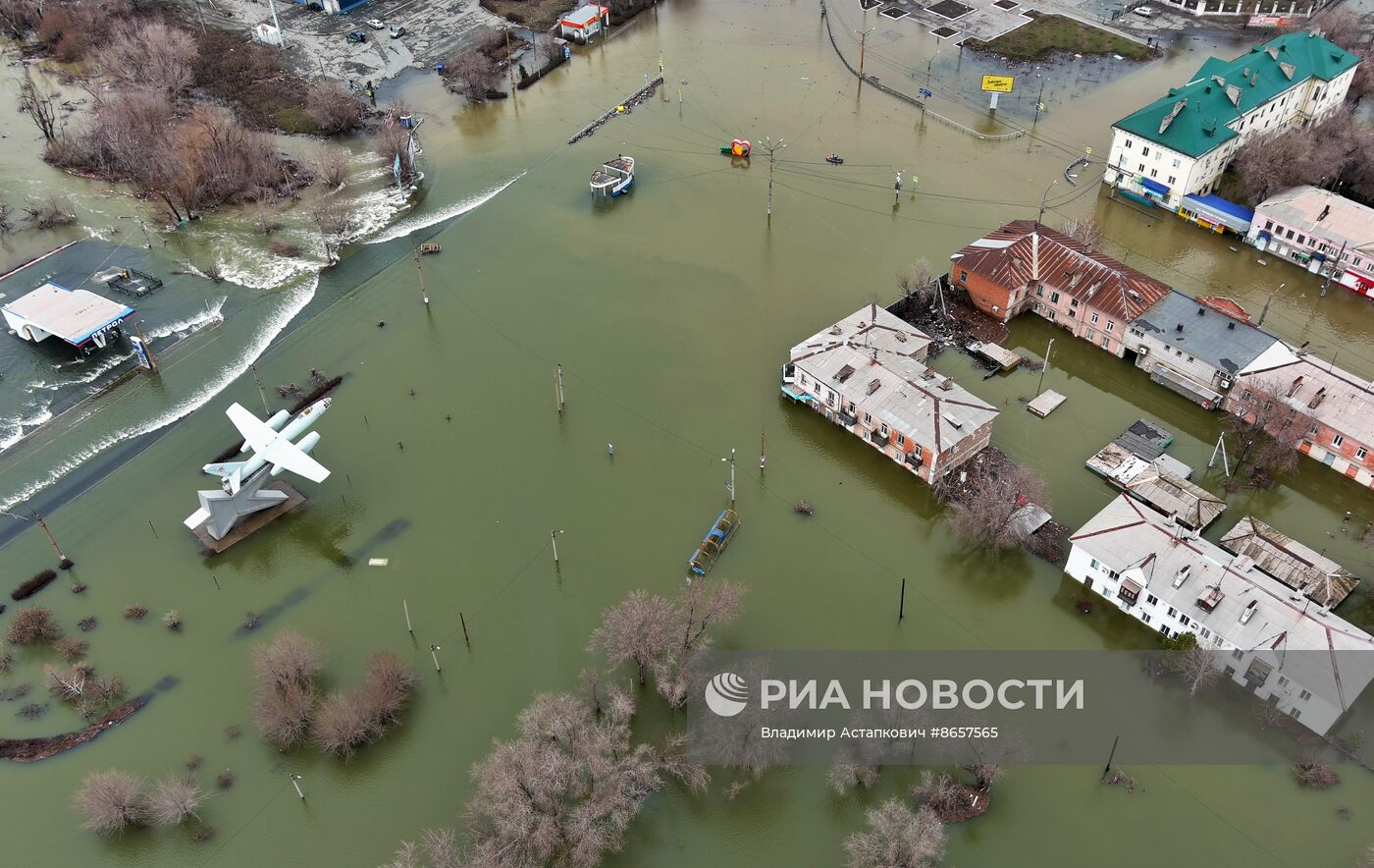 Последствия прорыва дамбы в Орске