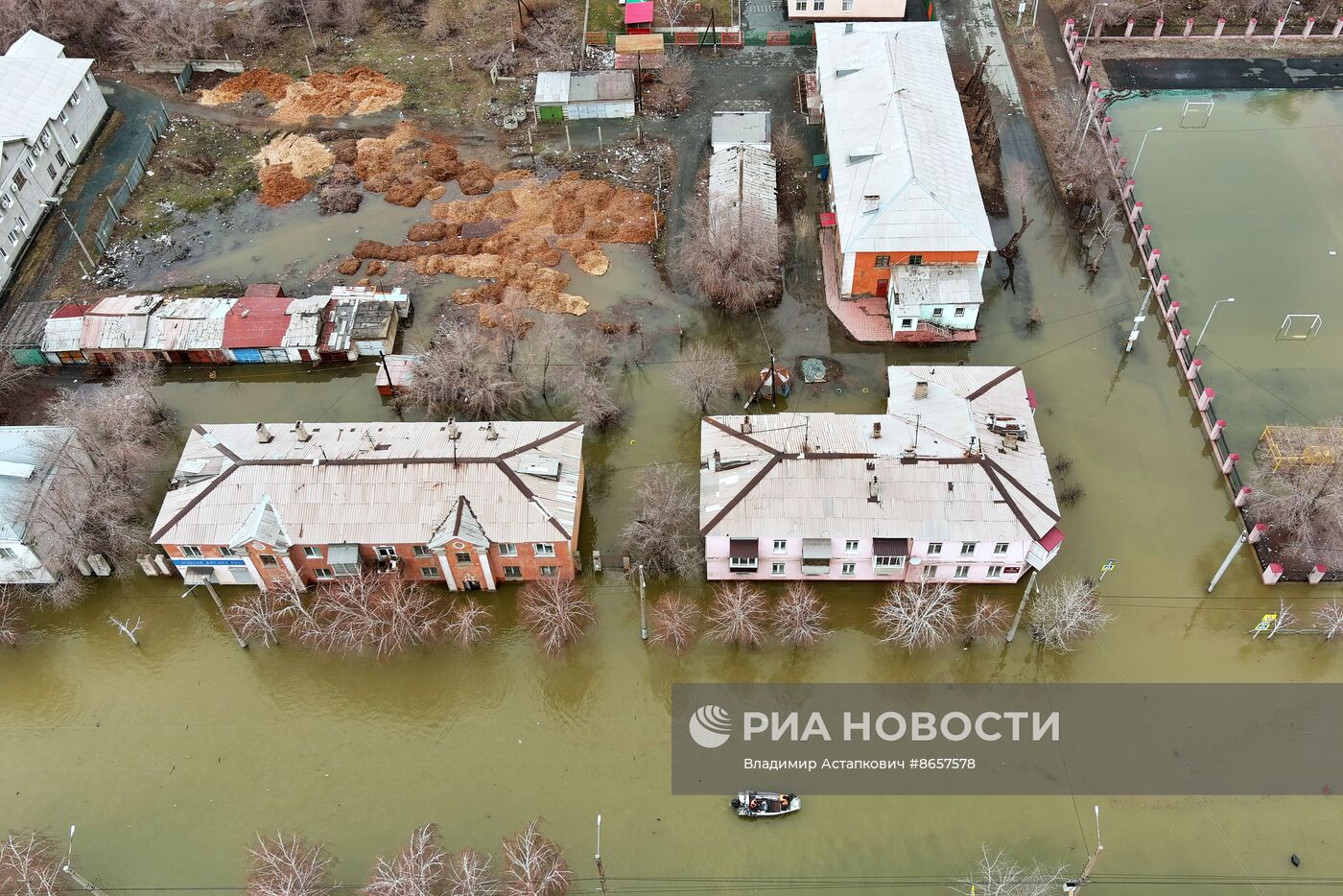 Последствия прорыва дамбы в Орске